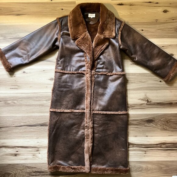 Tularosa Belen Coat - Picture 1 of 4